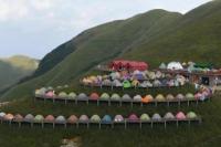 China Buat Tenda Terpanjang di Dunia