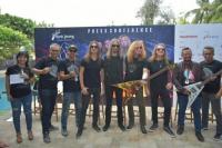 Megadeth Tanda Tangani Dua Gitar Untuk Aksi Peduli Palu dan Donggala