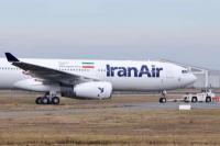 Penerbangan Domestik Iran Dipangkas 75 Persen