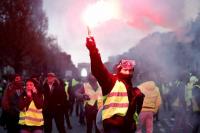 Aparat Prancis Tangkap 317 orang Demonstrasi Rompi Kuning