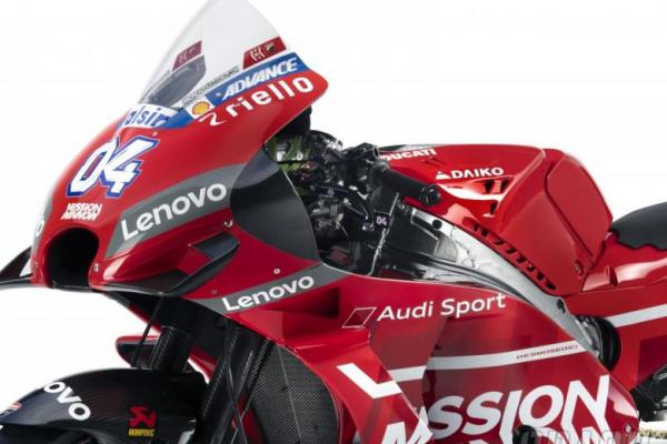 CEO Ducati, Claudio Domenicali mengatakan tidak ada rencana dari Audi untuk menjual pabrikan Italia itu setelah menunjukkan kekuatan dengan logo merek Jerman yang muncul di tim MotoGP tim untuk pertama kalinya.