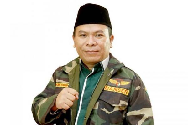 Dukungan penuh kepada Luqman Hakim juga didasarkan dari kekecewan sebagian besar  konstituen terhadap wakil dari PKB, Abdul Kadir Karding.
