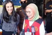 Atiqa Hasiholan Sedih Ibunda Ratna Sarumpaet Ultah ke-70 di Tahanan
