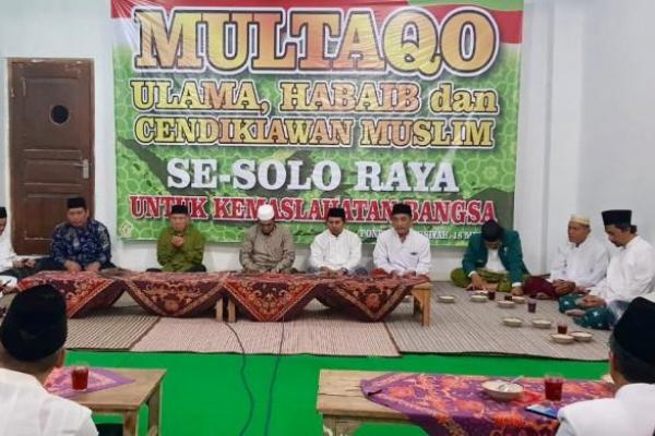 Multaqo Ulama, Habib, dan Cendikiawan di Solo menyatakan gerakan people power menolak hasil pemilu yang diinisiasi kubu Prabowo Subianto-Sandiaga Uno merupakan tindakan pemberontakan.