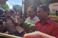 Menteri Amran Lepas Ekspor Perdana Mangga Harum Manis Bali ke Rusia