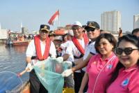 Sabet Rekor MURI, 260 Pelabuhan Serentak Bersihkan Laut dari Sampah