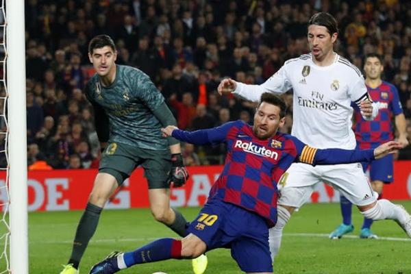Mantan penjaga gawang Real Madrid, Jerzy Dudek punya pandangan tersendiri tentang sosok Lionel Messi. Kisah ini tertulis rapi dalam otobiografinya.