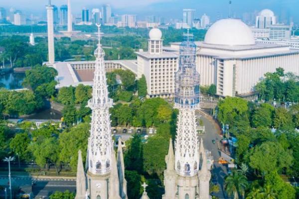 Persekutuan Gereja-Gereja di Indonesia (PGI) mengajak umat Kristiani untuk menghormati umat Islam, yang saat ini sedang menunaikan kewajiban berpuasa Ramadan.