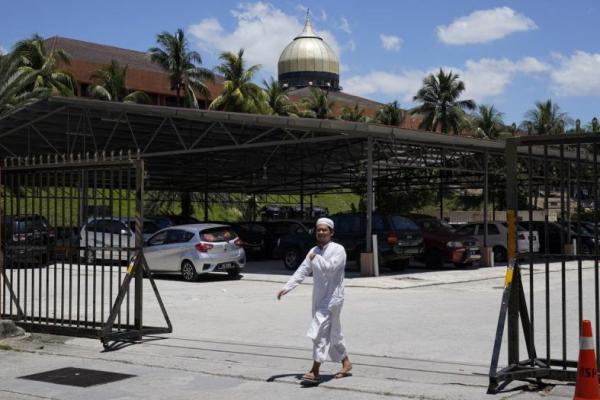Perayaan Tabligh Akbar yang digelar di Masjid Sri Petaling, Malaysia pada 27 Februari-1 Maret lalu menjadi penyumbang terbesar kasus virus corona baru (Covid-19) di Negeri Jiran.