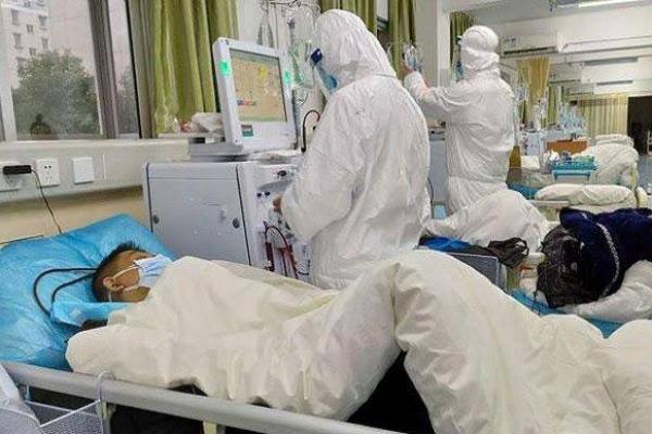 Juru bicara kementerian kesehatan Sima Sadat Lari mengatakan bahwa 153 kematian telah dicatat selama 24 jam terakhir, sehingga total menjadi 12.084.