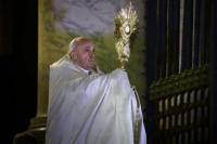 Paus Francis Minta Perang Saudara di Libya Dihentikan