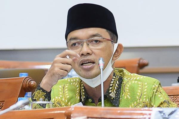 Anggota Komisi VIII DPR RI Maman Imanulhaq mendukung penghapusan subsidi pemerintah dalam skema penyelenggaraan ibadah haji mendatang.