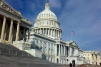 Senat AS Loloskan Bantuan Rp577 Triliun untuk Ukraina