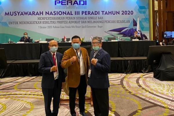 Perhimpunan Advokat Indonesia (Peradi) pimpinan Fauzie Yusuf Hasibuan menggelar Munas III Peradi tahun 2020 secara virtual atau online