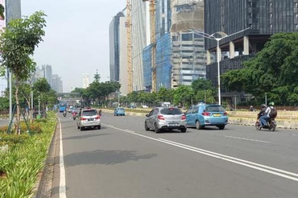 Berikut 8 titik lokasi pemberlakuan ganjil genap di Jakarta yang dimulai besok. Bagaimana dengan Taxi Online?