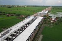 Bangun Tol Semarang-Demak, Semen Gresik Pasok Produk Unggulan