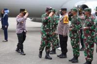 Panglima TNI dan Kapolri Kobarkan Semangat Satgas Nemangkawi Papua