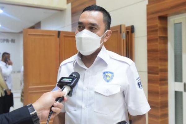 Wakil Ketua Komisi III DPR, Ahmad Sahroni mengapresiasi kerja cepat Polri bersama Badan Nasional Penanggulangan Terorisme (BNPT) terkait kasus bom bunuh diri di Katedral, Makassar.