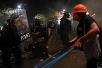 Bangkok Memanas, Puluhan Demonstran dan Polisi Luka-luka