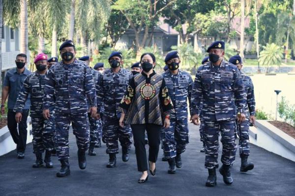 Ketua DPR RI Puan Maharani menyampaikan bahwa parlemen mendukung dan mendorong terpenuhinya kebutuhan alat utama sistem persenjataan (alutsista) TNI untuk menjaga kedaulatan bangsa dan negara Indonesia.