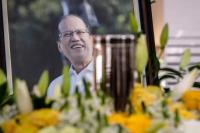 Filipina Beri Penghormatan Terakhir ke Benigno Aquino