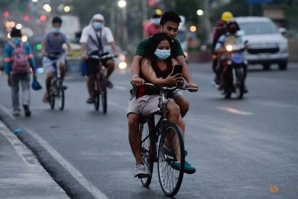 Wilayah ibu kota Manila, yang terdiri dari 16 kota yang menampung lebih dari 13 juta orang, akan ditempatkan di bawah pembatasan karantina paling ketat mulai 6 Agustus hingga 20 Agustus,