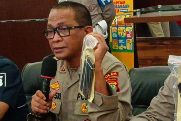 Polisi melakukan penyelidikan kasus penembakan Ketua Majelis Taklim di Pinang, Tangerang.