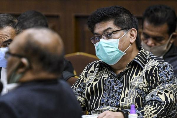 Jaksa mengatakan Heru Hidayat telah memperkaya diri terkait pengelolaan saham PT ASABRI.