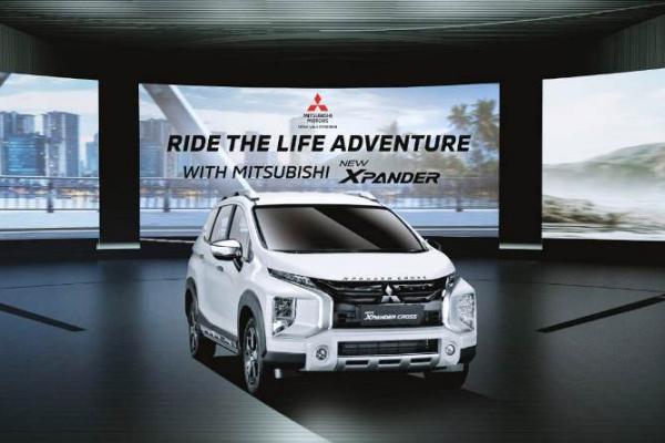 Mitsubishi mempertahankan pangsa pasarnya pada angka 13,3 persen.