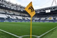 Kasus COVID-19 Naik, Kapasitas Stadion Serie A Dibatasi Jadi 5.000 Orang