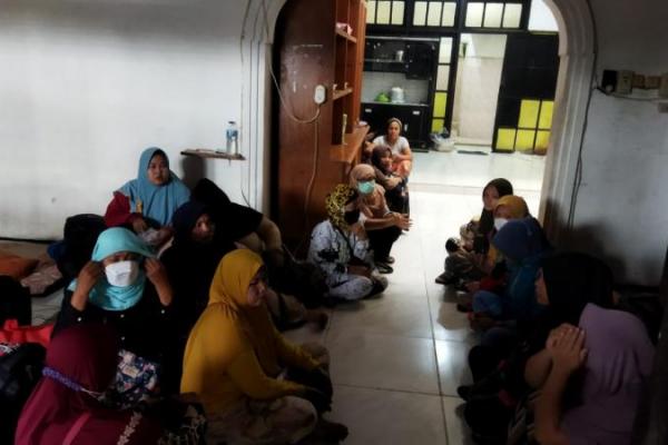 Pada pendataan awal, ke-25 CPMI itu berasal dari Nusa Tenggara Barat sebanyak 12 orang, Jawa Barat sebanyak 7 orang, Jawa Timur sebanyak 2 orang, dan masing-masing 1 orang berasal dari  Sulawesi Barat, Kalimantan Selatan, Banten dan Jawa Tengah.