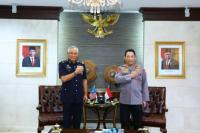 Kapolri dan Kepala Kepolisian Malaysia Bahas PMI Ilegal Hingga Penanganan Covid-19