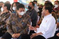 PDB Indonesia Tumbuh 3,69 Persen, Agung Laksono Apresiasi Tim Ekonomi Jokowi