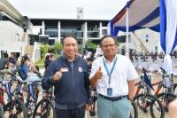Terima 100 Sepeda dari Menpora, Rektor UIII: Kampus Ini Adalah Kampus Sepeda