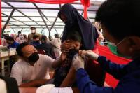 Vaksinasi Covid-19 Lengkap di Indonesia Capai 165,6 Juta Suntikan