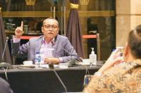 Kebijakan Jokowi Larang Ekspor CPO Berisiko Rugikan Petani Kecil