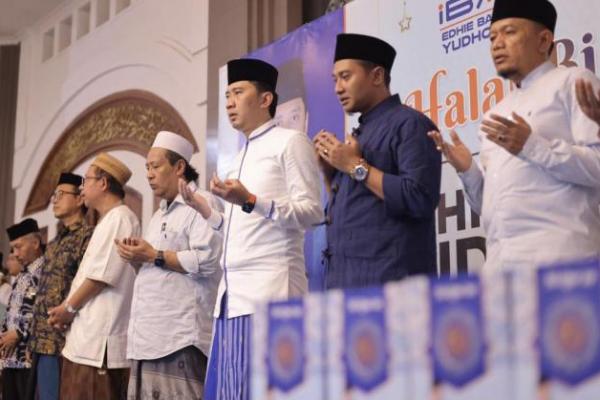 Ketua Fraksi Partai Demokrat DPR RI Edhie Baskoro Yudhoyono alias Ibas melakukan halal bihalal, di Pondok Pesantren (Ponpes) Tremas.