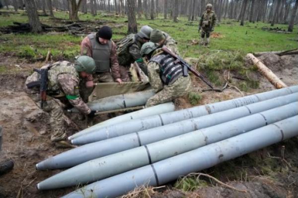 Rusia Disebut Gunakan Rudal Era Soviet Serang Ukraina
